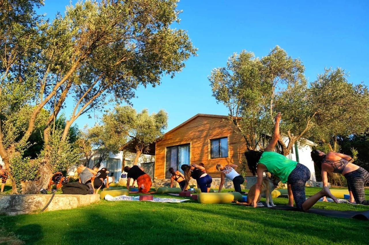 Bir Dem Urla Hotell Exteriör bild